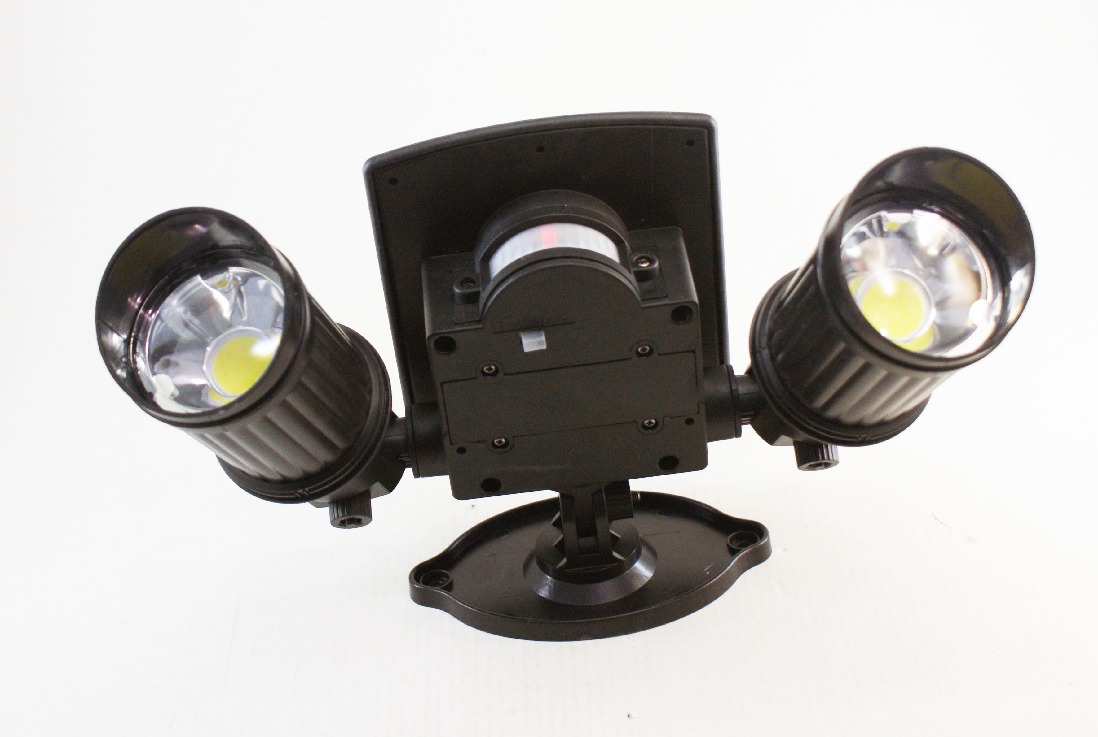 Twin Heads Solar Spot Light with PIR